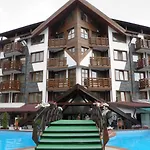 Апартаменти Alpine Escape *