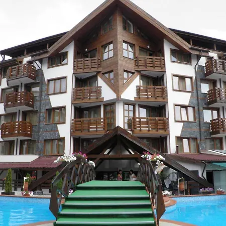 Alpine Escape Apartment *